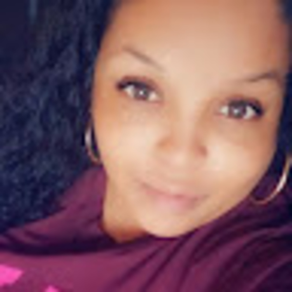 Meet your Posher, Denisse